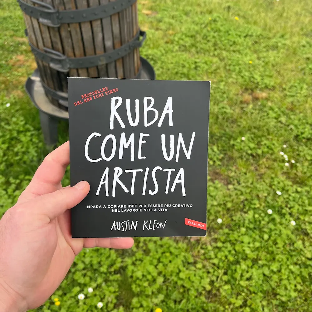 "Ruba come un artista" di Mark Manson è una lettura estiva veloce e leggera